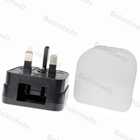 NEMA 1-15R USA US 2 Pin vers UK British 3 Pin Plug Power Socket With 13A Fuse Shuko UK Plug Adapter AC Power Cord Outlet