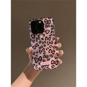 <span class=keywords><strong>Coque</strong></span> de téléphone IMD de luxe avec nœud papillon et imprimé léopard pour <span class=keywords><strong>iPhone</strong></span> 17 16 Pro Max 15 14 13 12 11, avec breloque en strass - Product Image 2