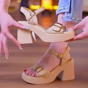 Y Sandalias de tacón alto para mujer, nuevas sandalias de hebilla <span class=keywords><strong>recta</strong></span> con <span class=keywords><strong>plataforma</strong></span> de tacón de bloque antideslizante de tacón de cuña a la moda - Product Image 4