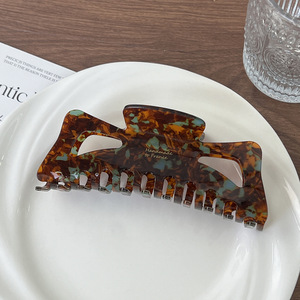 Pince à <span class=keywords><strong>cheveux</strong></span> surdimensionnée en acrylique avec nœud, creuse, style français, pour l'arrière de la tête, type pince requin - Product Image 3