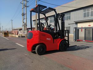 Carretilla elevadora eléctrica de contrapeso de cambio lateral con pilas WELIFTRICH pequeña 1.5ton 1500kg 48V - Product Image 2