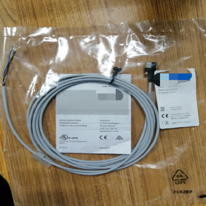 Un nuevo interruptor de proximidad Smt-8g-ns-24v-wbre-<span class=keywords><strong>2</strong></span>,5q-oe 8065028, envío gratis - Product Image 1