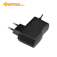 Adaptateur secteur mural vertical 26W 13V 2A AC/DC US/EU/UK/AU 5.5x2.1mm certifié CE CB FCC RoHS pour LED, CCTV et petits appareils électroniques