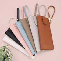 Étui à lunettes en cuir PU avec clip et dragonne, étui de voyage portable pour lunettes de soleil