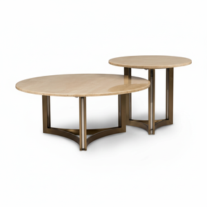 Paire élégante La table basse en bois beige Bases élégantes de Mettalic pour les espaces de vie modernes. - Product Image 1