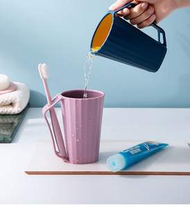 Taza creativa para hacer gárgaras para el hogar con asa, taza de aseo para dormitorio de estudiante familiar de dos tonos, taza de cepillado de viaje para parejas - Product Image 3