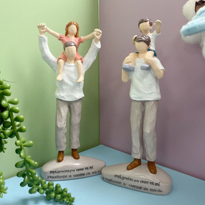 Figurines en résine père et enfant, 2 pièces, décoration contemporaine pour la maison, salon, meuble TV, ornements, cadeau pour la fête des pères - Product Image 1