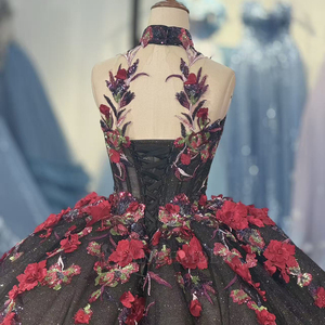 Vestido de Fiesta de Quinceañera Dy1250 Negro de Gasa con Escote Corazón, Apliques Florales de Encaje y Cintura Natural - Product Image 4
