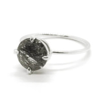Nouvelle bague simple en argent sterling fait main avec pierre précieuse en quartz rutile noir