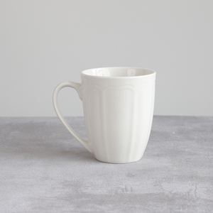 Service de table en porcelaine blanche design italien, collection de tasses, bols, assiettes en relief gaufrées, céramique durable pour la maison et les restaurants - Product Image 6