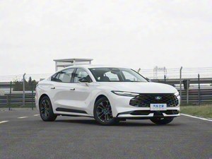福特蒙迪欧 1.5/2.0T EcoBoost 6速级加速动力旗舰型汽油轿车 - Product Image 1