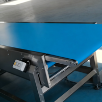 Solutions de convoyeurs à bande télescopiques de haute performance de qualité industrielle avec stabilisation cantilever pour les centres de distribution modernes