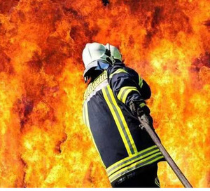 Nastro in tessuto di poliestere ad alta visibilità ritardante di fiamma e materiale riflettente striscia di avvertenza prismatica per cucire di sicurezza - Product Image 3