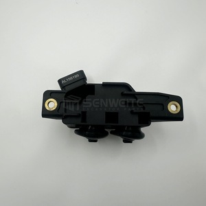 สวิตช์แรงดันไฟเบรก Senweite รุ่น AL156199 เซ็นเซอร์เกจวัด ติดตั้งบนแชสซี สำหรับอะไหล่รถขุด - Product Image 1