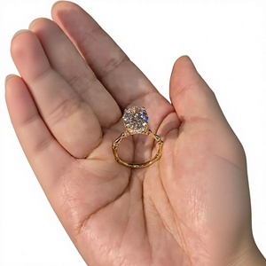 แหวนหมั้นเพชรทรงกลมทองคำ 14k สวยงาม ดีไซน์คลาสสิก เพชรเพาะเลี้ยง - Product Image 1