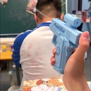 Pistolet à eau inversé créatif double face 2026 – Jouet amusant et farfelu pour enfants, idéal pour les tours et les farces - Product Image 5