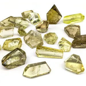 批发天然水晶抛光黄水晶愈合石黄色黄水晶石英Rree形式水晶翻滚出售