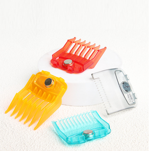 Kit de Guides Magnétiques Universels en Plastique Durable pour Tondeuse à Cheveux Professionnelle avec <span class=keywords><strong>Peigne</strong></span> et Guide de Coupe - Product Image 2