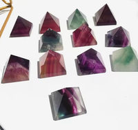 Pyramides en Fluorite Arc-en-ciel Naturelle de 3 cm en Gros – Pierres Précieuses Colorées pour Débutants en Cristalologie, Collection et Cadeau en Vrac