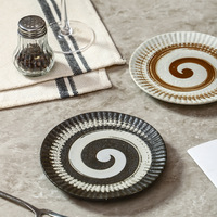 Assiette en grès céramique de 13 cm à motif spirale et bord côtelé, pour accompagnement, vente en gros pour restaurants, hôtels et traiteurs