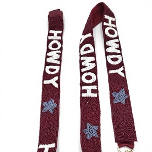 สายรัดกระเป๋าแบบมีลูกปัดลายดาว Howdy สีแดงเลือดนก อุปกรณ์ตกแต่งกระเป๋าสุดเก๋ - Product Image 1