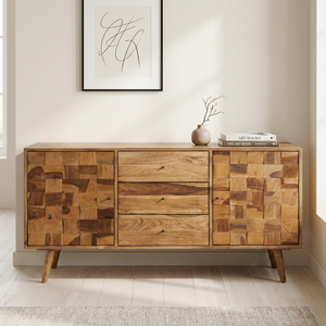 Commode en teck massif de style mid-century modern avec 3 tiroirs et design patchwork pour le rangement dans le salon - Product Image 1