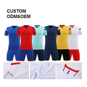 Uniformes de Fútbol Personalizados al por Mayor de Fábrica, Paquetes de Uniformes de Manga Corta para Adultos, Transpirables, de Secado Rápido, 100% Poliéster - Product Image 1