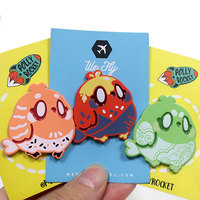 Épingles de Revers en Émail Personnalisées : Vente en Gros Fabricant de Badges Métalliques Mignons et Durables avec Logo