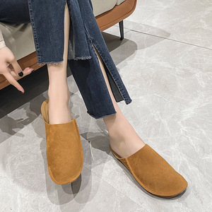 Vente en gros de mules vintage en cuir poli pour femmes, mocassins en cuir souple à semelle plate, nouveau design printemps-été - Product Image 3