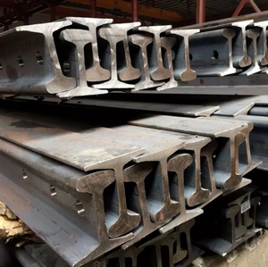 6-12m Longitud 70kg <span class=keywords><strong>80kg</strong></span> 100kg 120kg Vías de ferrocarril de acero Rieles de acero para ferrocarriles Luz Ferrocarril Rieles de acero Precio de pista - Product Image 5