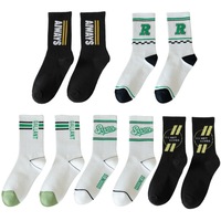 Chaussettes de créateur décontractées en tricot jacquard vente en gros Chaussettes de sport en coton Chaussettes personnalisées pour hommes