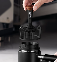 . Agitateur à expresso WDT à design creux, outil de distribution de café réglable en hauteur avec base en silicone pour différents types de cafetières