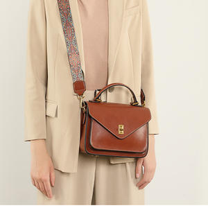 Bolso de Mano de Cuero Vacuno Genuino, Curtido Vegetalmente, Nuevo, de Alta Gama, Moderno y Elegante, Bolso Bandolera para Mujer - Product Image 2