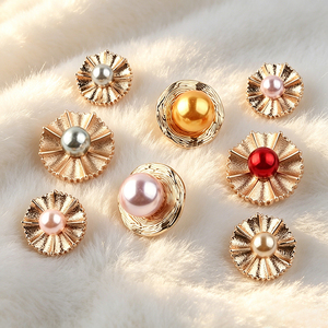 DIY Metal Craft Ornament <b>Buttons</b> High Polished Gold Round Zinc Alloy Custom Embossed Engraved Brass Shank <b>Buttons</b> - Product Image 3
