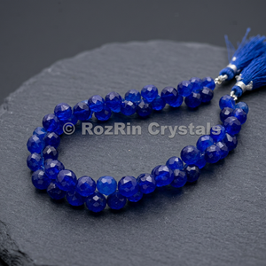 Collier de perles en cristal bleu facetté, style religieux, pierres bleues rondes polies, bijoux de la marque Rozrincrystals.com du Gujarat - Product Image 3