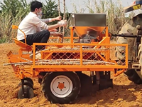 Sembradora de Yuca de 2 Hileras, Implemento para Tractor de 100HP, Máquina Eficiente para la Siembra y Trasplante de Yuca