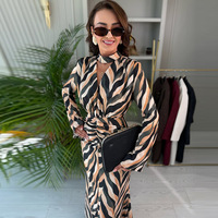 Nouvelle Collection Automne 2026 – Robe Longue Élégante et Tendance à Manches Longues, Col en V, Effet Amincissant et Taille Cintrée, Idéale pour les Occasions Mondaines