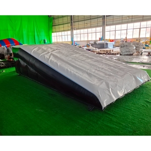 Rampe de skateboard gonflable en PVC robuste de 6 pieds de haut pour l'entraînement des riders professionnels de FMX - Product Image 3