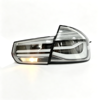 Aksesoris Mobil SJC untuk BMW Seri 3 F30 F35 M3 Lampu Belakang LED Modifikasi Lampu Belakang Bening dengan Latar Belakang Putih 2013-2017
