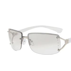 Chất lượng cao Ins phổ biến Hot Phong Cách không khung Thông số kỹ thuật Nâu Kính Trung Quốc không có vành Rhinestone Kính mát kim loại chất lượng - Product Image 6