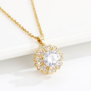 Hot Selling Stainless Steel <b>Chain</b> Necklace <b>Copper</b> Plated Shiny Zircon Flower Rotating Spinning Clover Pendant Necklace - Product Image 6