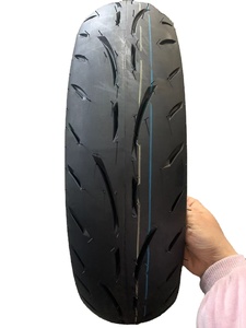 Vente en gros <span class=keywords><strong>180</strong></span>/<span class=keywords><strong>55</strong></span> Pneu de <span class=keywords><strong>moto</strong></span> de bonne qualité - Product Image 5