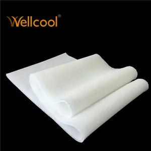 Roupa de cama personalizada aplicação almofada de esportes branco 100% malha de poliéster 3d spacer tecido de malha aérea para home textile
