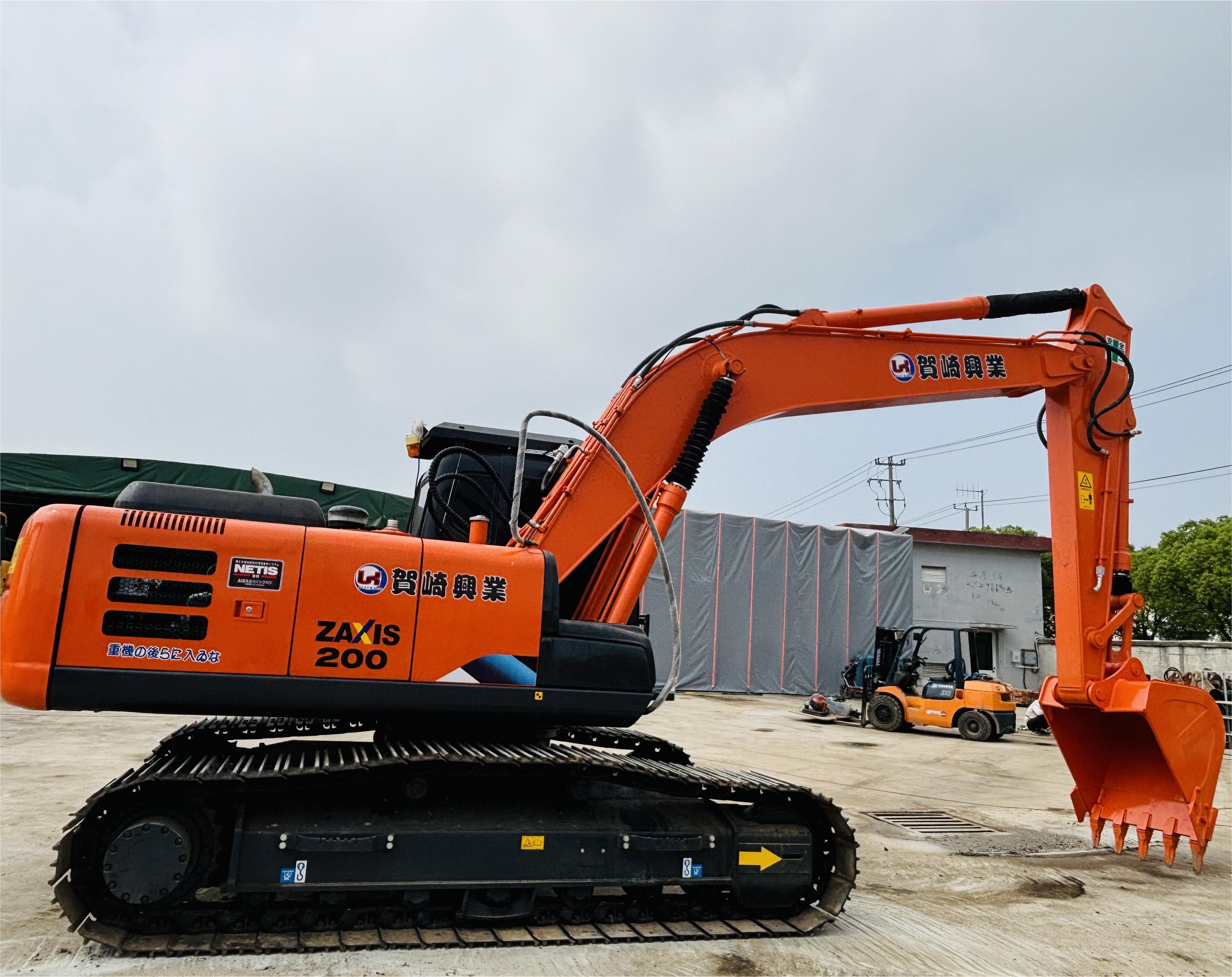 Diesel Excavators Isuzu - High Performance & Durability