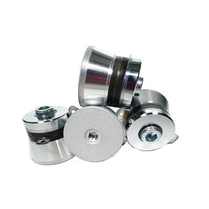 Oscilador Ultrasónico de Alto Rendimiento de 40 kHz y 100 W para Equipos Profesionales de Limpieza de Persianas Venecianas - Product Image 4