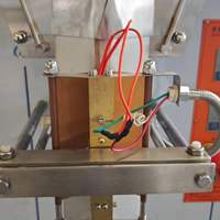 Machine automatique de remplissage et de scellage de liquides pour jus, bâtonnets glacés, bonbons, sachets d'eau - Machine d'emballage de haute qualité