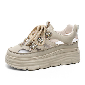 W3611 nouvelles chaussures pour femmes respirantes 2023 été à la mode creux semelle épaisse intérieur surélevé chaussures décontractées étudiant mode conseil chaussures - Product Image 6