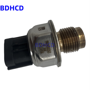 95PP3-<span class=keywords><strong>2</strong></span> Sensor tekanan rel Diesel sistem bahan bakar Sensor suku cadang mesin Sensor rakitan sistem mesin mobil 95PP32 - Product Image 3