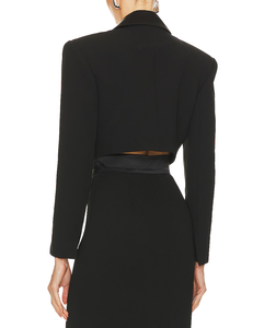 เสื้อสูทผู้หญิงสีดำผ้าซาตินแบบครอป ปกแหลม ติดกระดุมเม็ดเดียว แขนยาว สำหรับงานทางการและธุรกิจ - Product Image 3