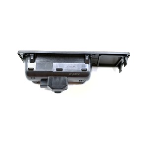 Botón en la Tapa del Maletero Trasero para <span class=keywords><strong>BMW</strong></span> F22 F87 F23 F45 <span class=keywords><strong>F46</strong></span> F30 F80 F31 F34 F35 F32 F82 F33 F83 F36 F10 51247368752 - Product Image 2